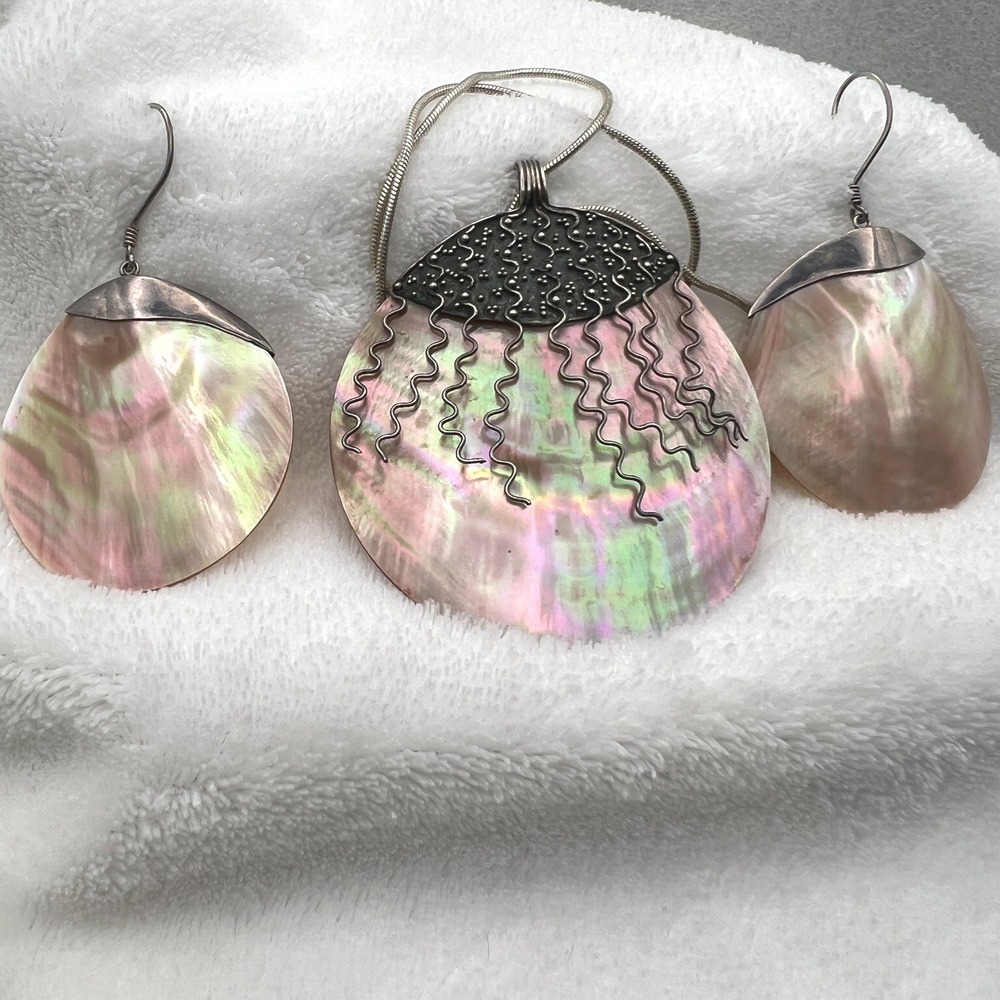 Sterling Silver MOP Set Necklace Pendant Earrings Capped‎ Waves Snake Chain 20"